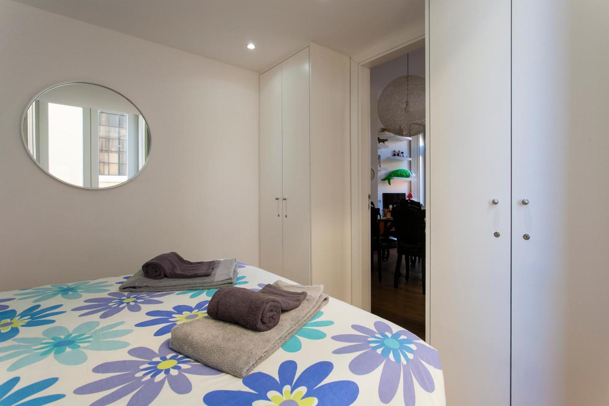 Joivy Stunning Design In Chiado Apartment Lisbon