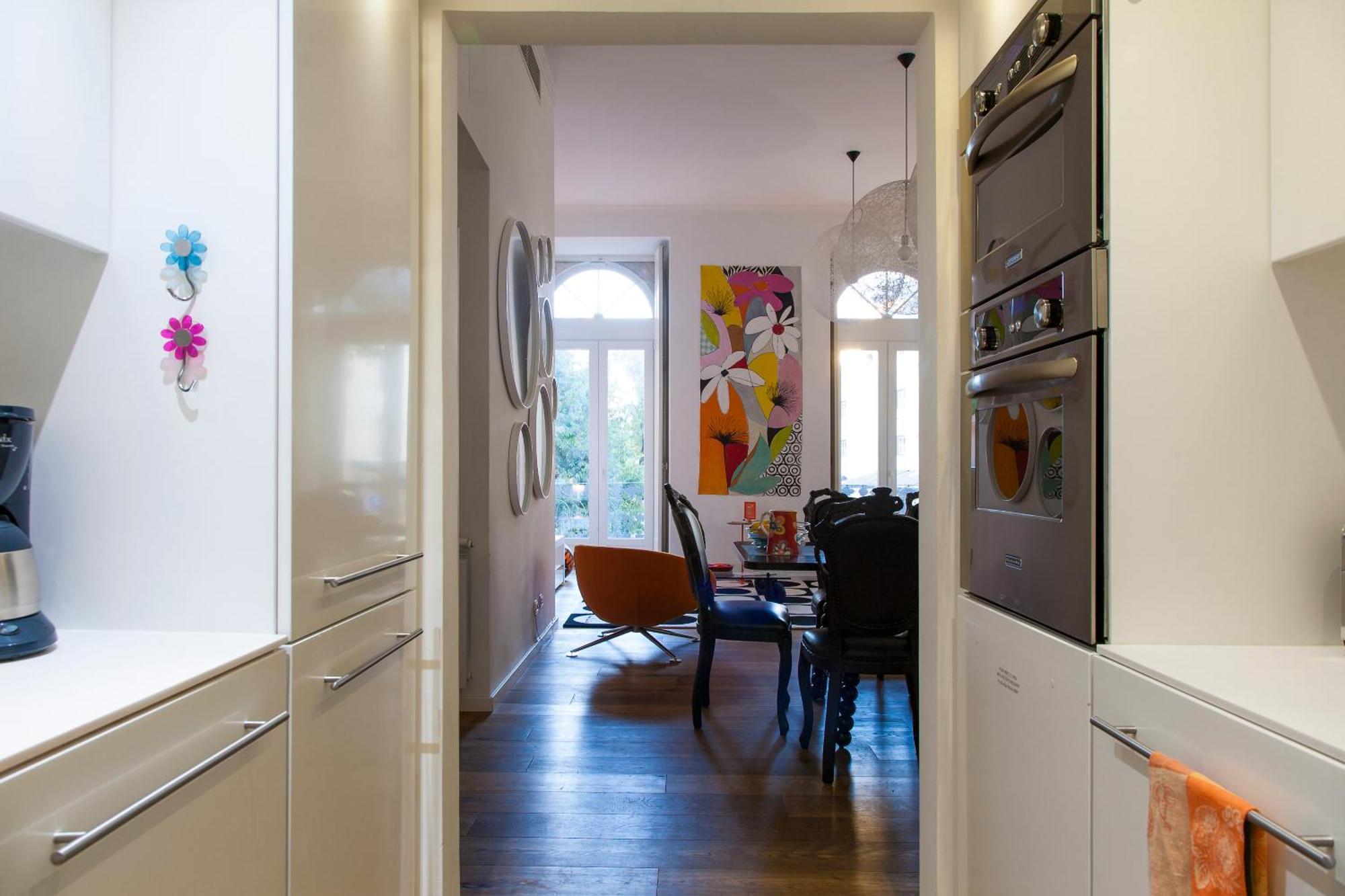 Joivy Stunning Design In Chiado Lisbon
